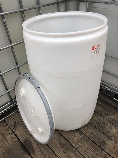 Used Black <b>55</b> <b>Gallon</b> Closed Top Plastic <b>Drums</b> (<b>Food</b> <b>Grade</b>) in Washington (USA) Condition: Used Material: Plastic Drum. . 55 gallon food grade barrels for sale near me